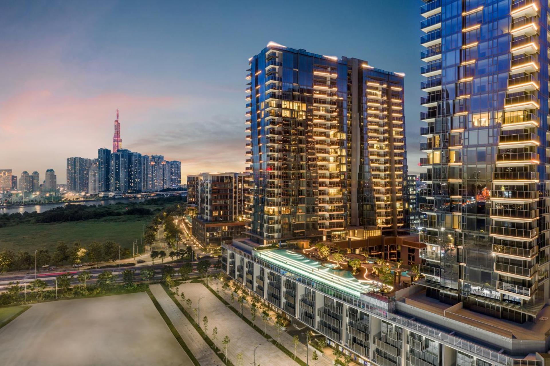 The Metropole Opera Residence By Kaystay Ho Chi Minh City Exterior photo