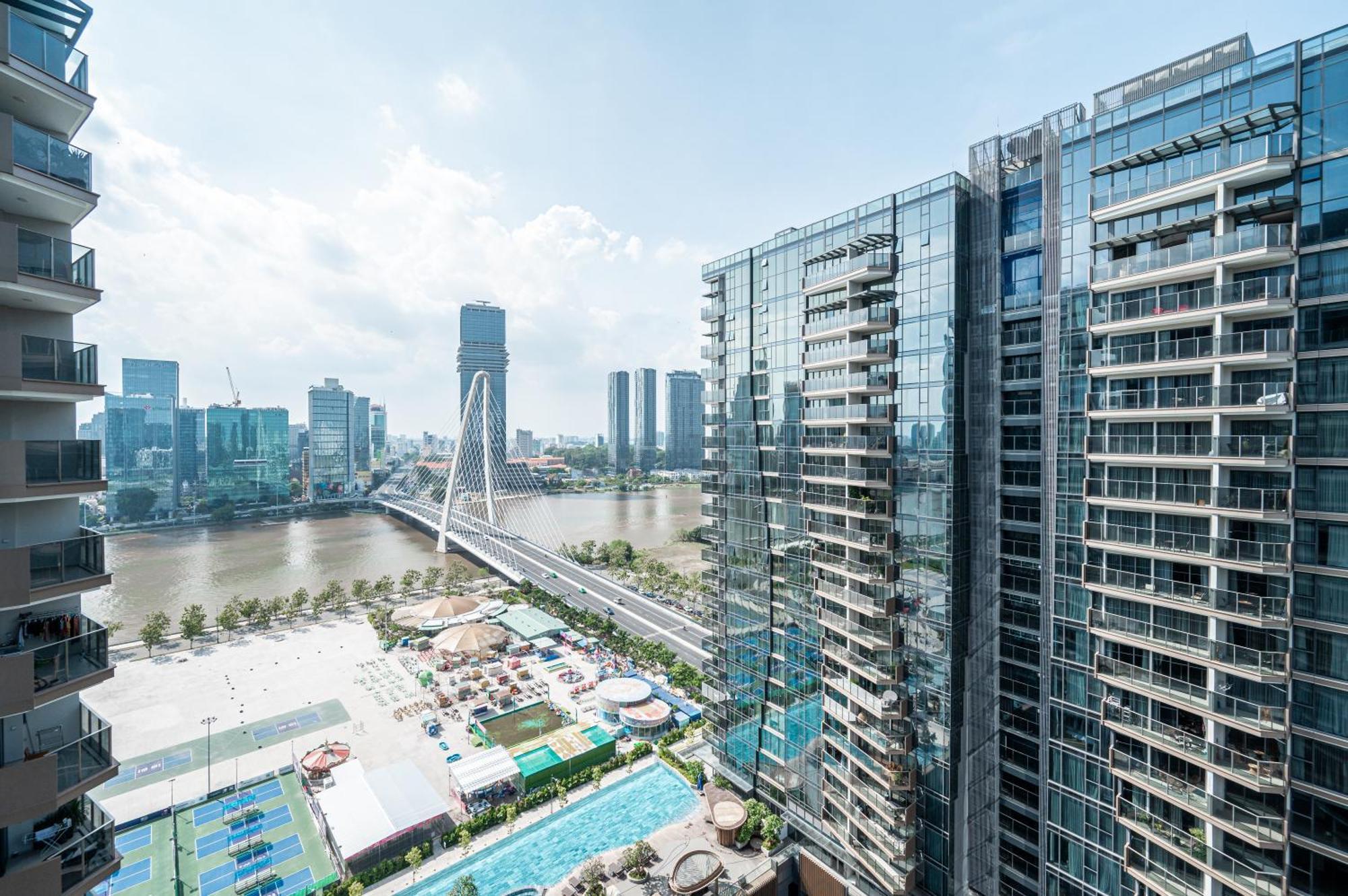 The Metropole Opera Residence By Kaystay Ho Chi Minh City Room photo